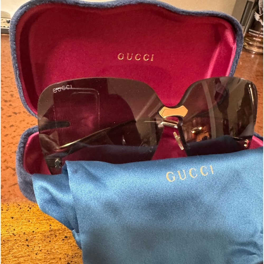 Gucci oversized  rimless sunglasses